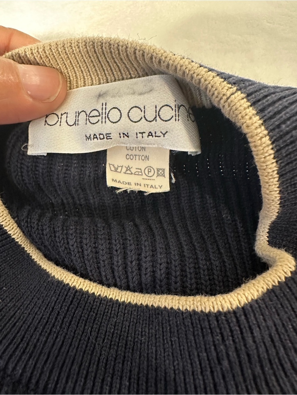 Brunello Cucinelli men’s Navy Crewneck Ribbed Sweater size Small, made in Italy